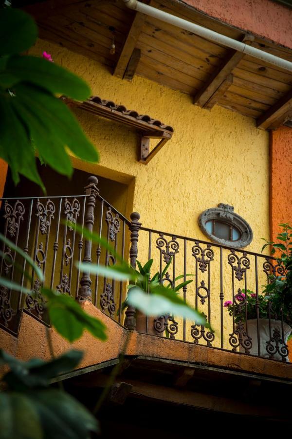Hotel Casamia Долорес-Идальго Экстерьер фото